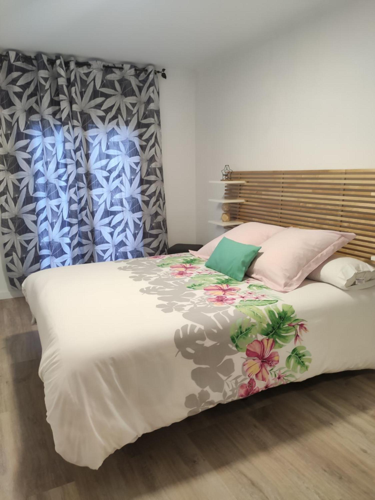Apartamento Confort II La Seu d'Urgell Exterior foto